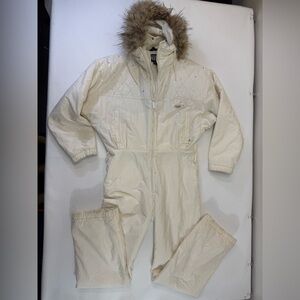 Women's Cream Ski & Snow suit with faux Fur Hood *has staining, see pictures